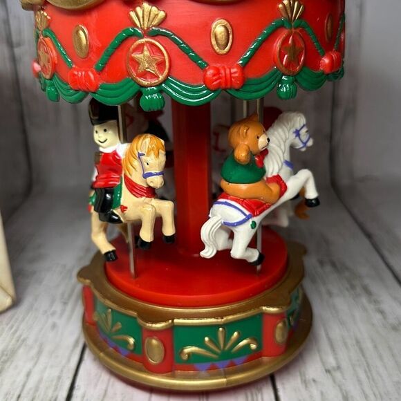 Electronic Christmas Carousel with Lights & Music - Plays 12 Melodies - Picture 6 of 8